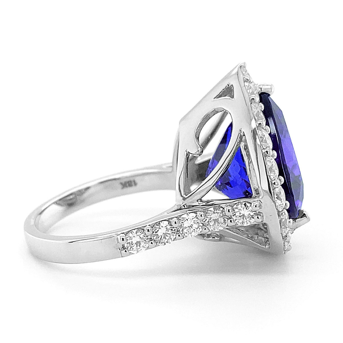 18K White Gold 15.05ct TGW Blue Tanzanite and Diamond One-of-a-Kind Ring