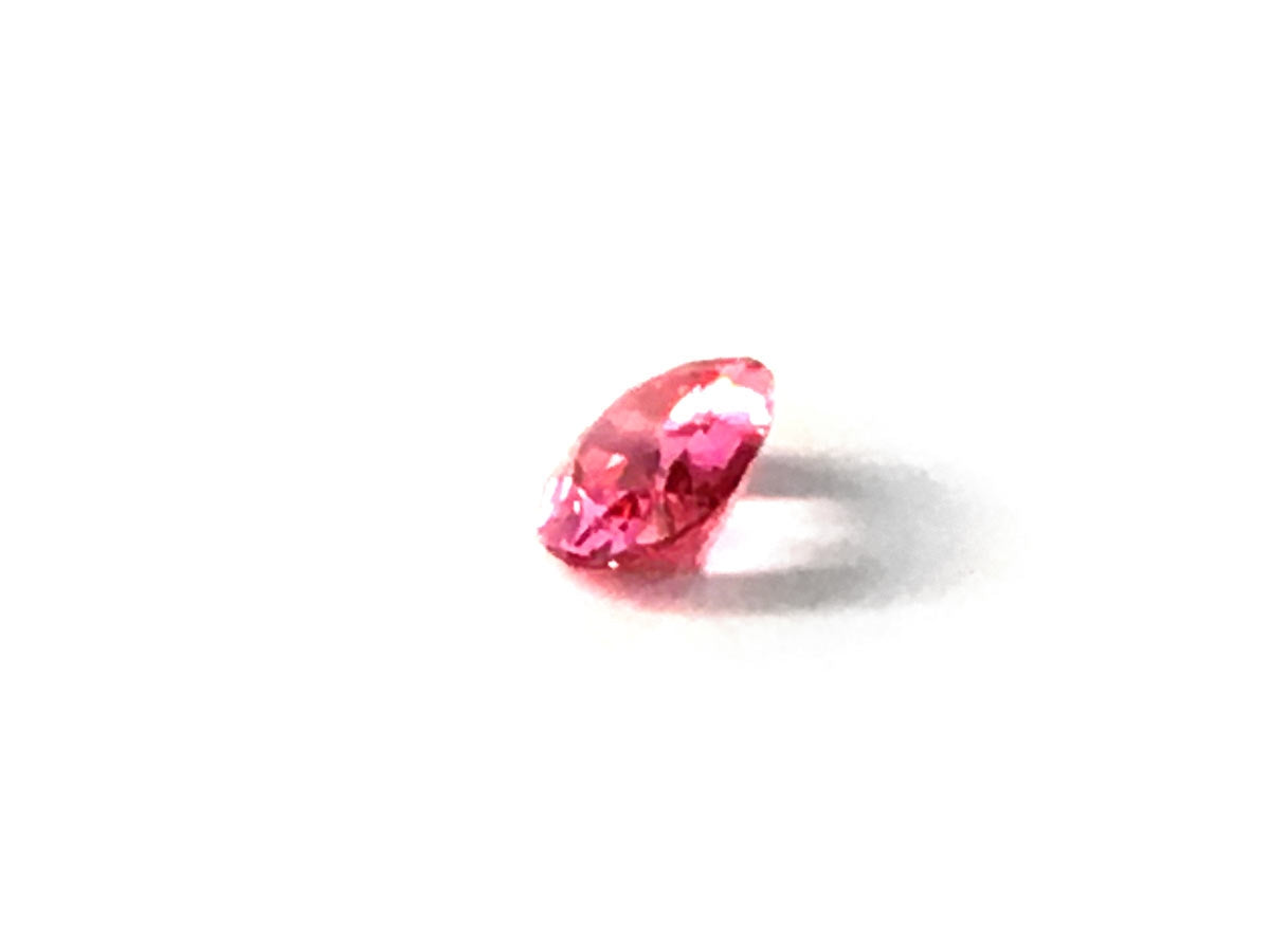 Natural Oval-shape 0.92 carat Neon Pink Spinel