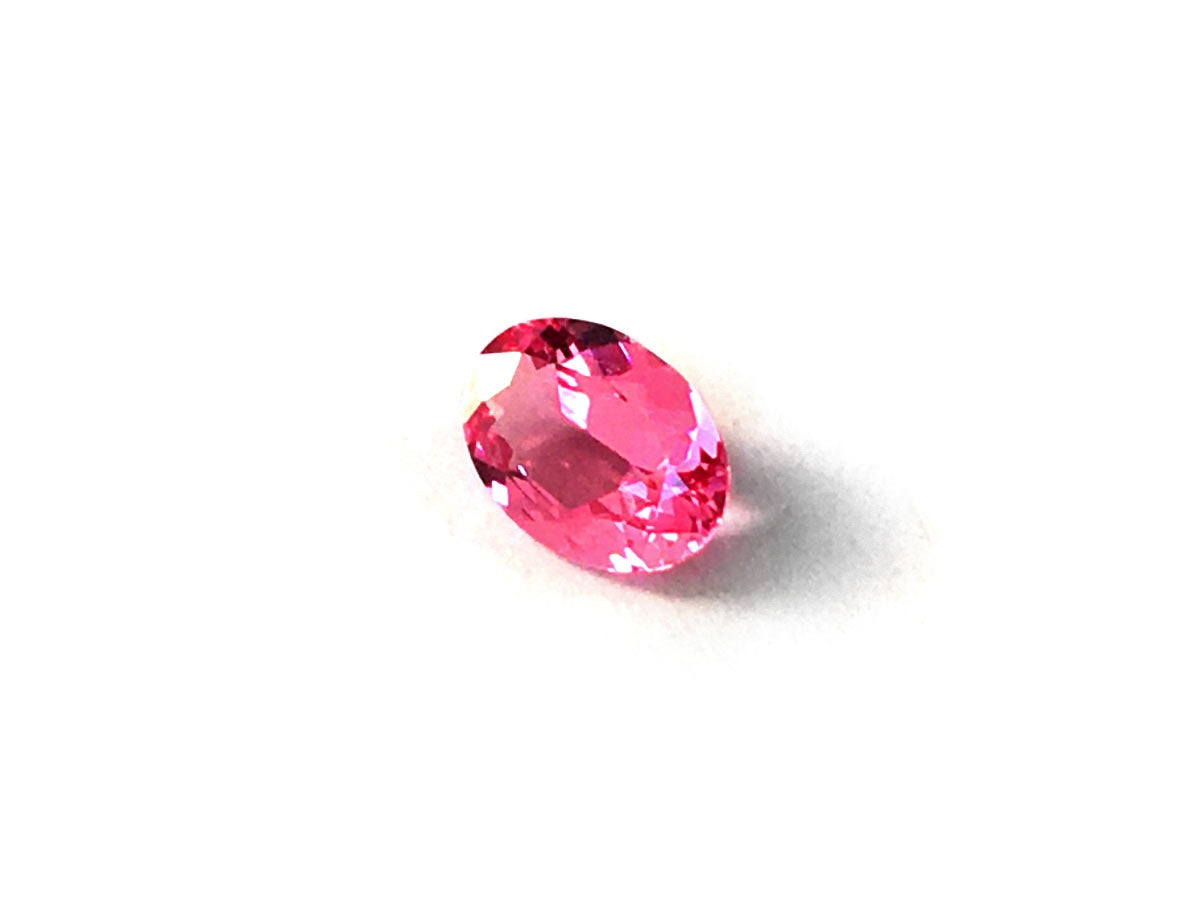 Natural Oval-shape 0.92 carat Neon Pink Spinel