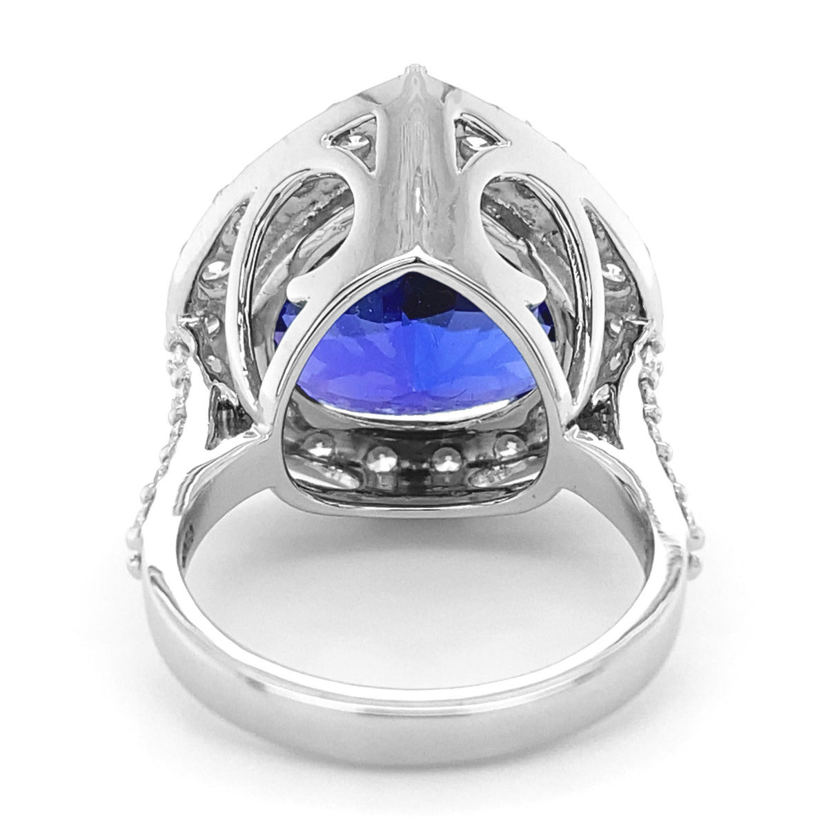 18K White Gold 15.05ct TGW Blue Tanzanite and Diamond One-of-a-Kind Ring