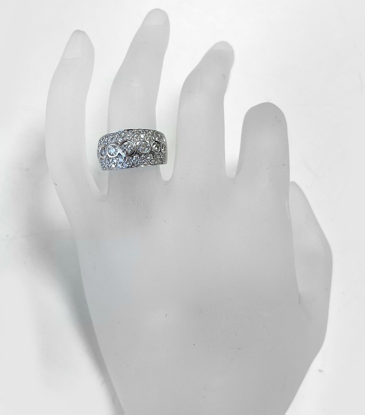 18k White Gold 1.68ct TDW White Diamond Bezel-set Wide Fashion Band