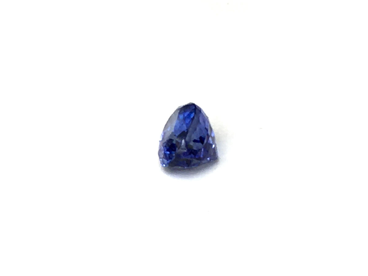 Natural Oval-shape 2.02 carat Blue Sapphire
