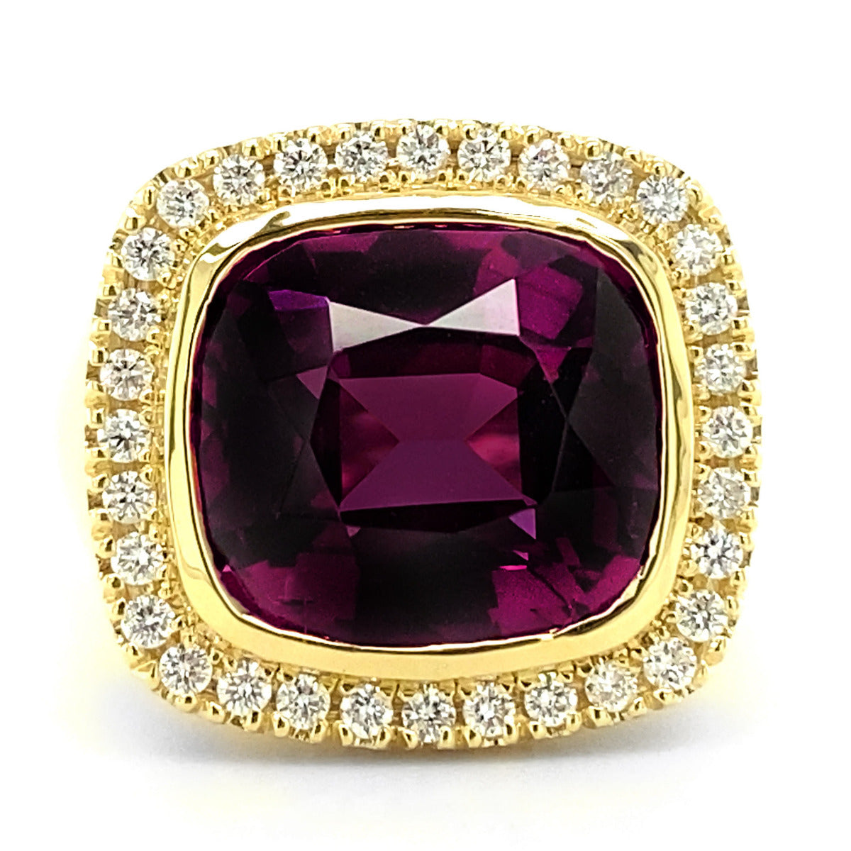 18K Yellow Gold 11.53ct TGW Purple Garnet and Diamond One-of-a-Kind Ring