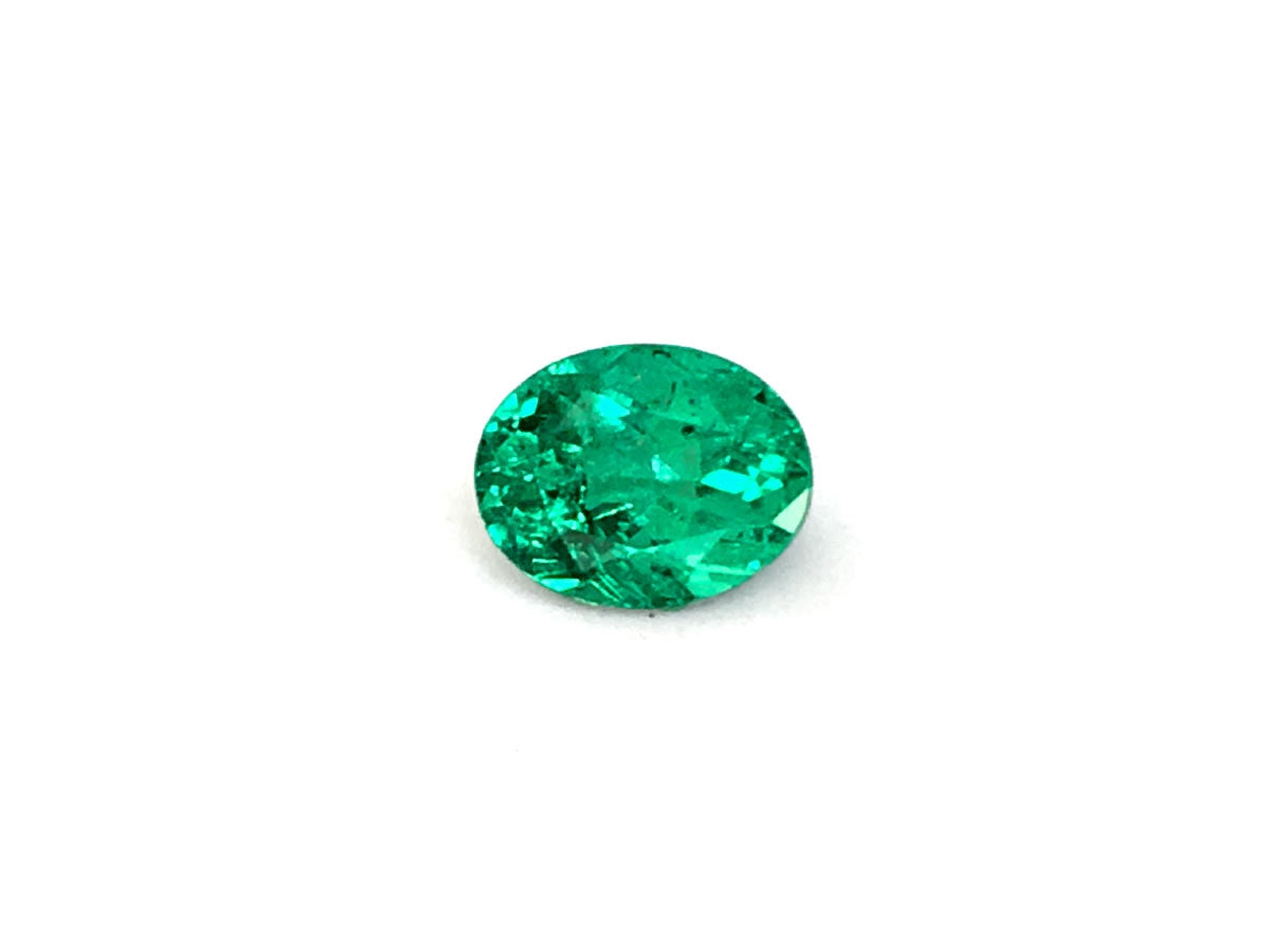 Natural Oval-shape 1.34 carat Green Emerald - GIA Certified