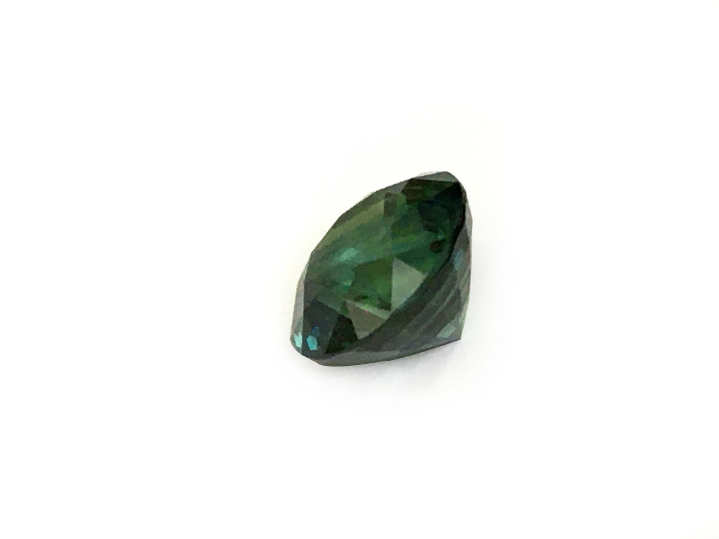 Natural Round-shape 7.34 carat Green-Blue Teal Green-Blue Sapphire - GIA Certified
