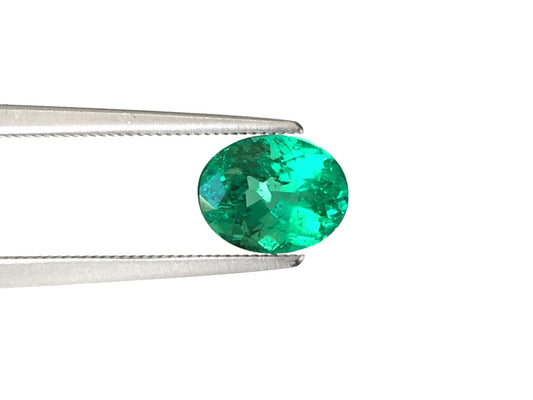 Natural Oval-shape 1.34 carat Green Emerald - GIA Certified