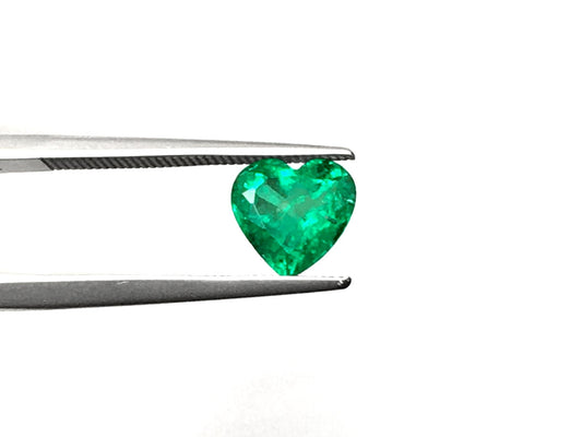 Natural Heart-shape 1.27 carat Green Emerald - GIA Certified