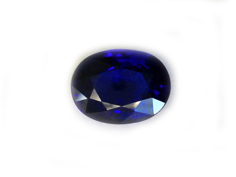 Natural Deep Blue Sapphire Oval-shape 7.03 carats with GIA Report