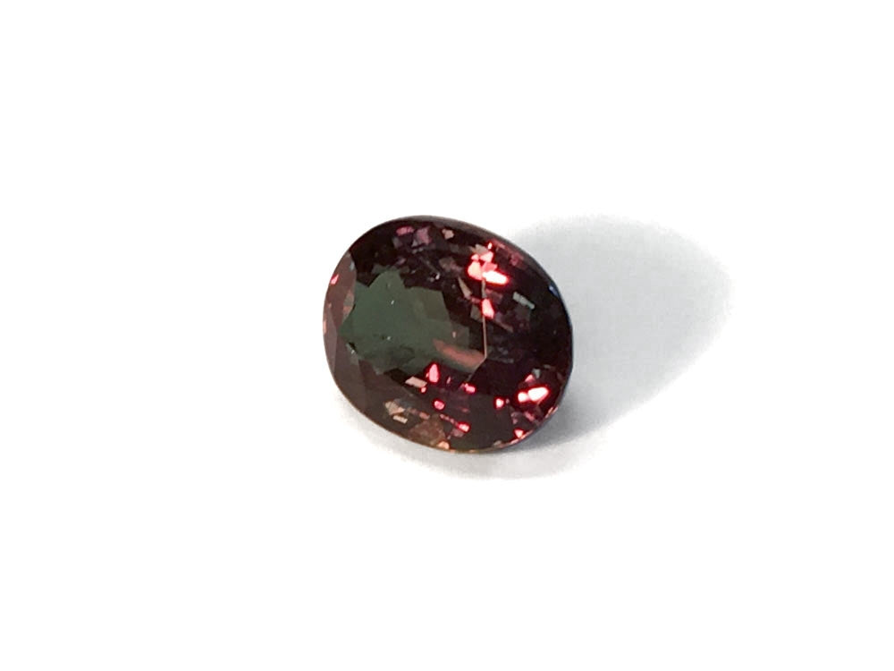 Natural Color-change Alexandrite Oval-shape 4.47 carats with GIA Report