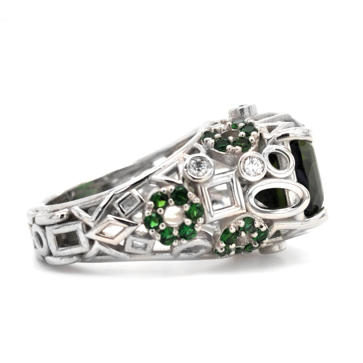 18k White Gold 8.36ct TGW Green Tourmaline and Diamond One-of-a-Kind Ring