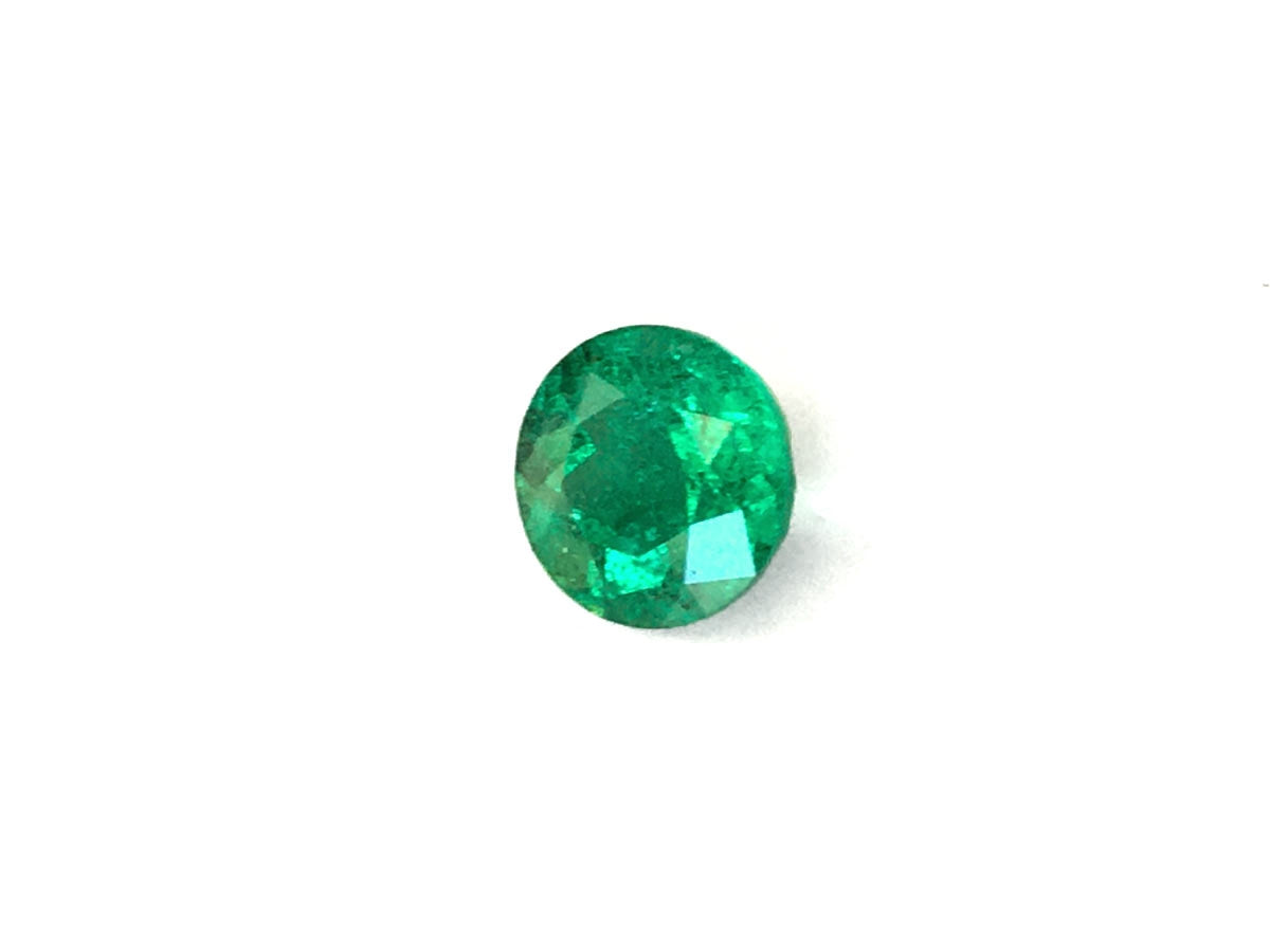 Natural Round-shape 2.39 carat Green Emerald - GIA Certified