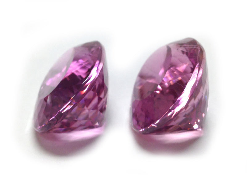 Matching PAIR of Pink-color Kunzites Oval-shape 196.60 carats Total Gemstone Weight