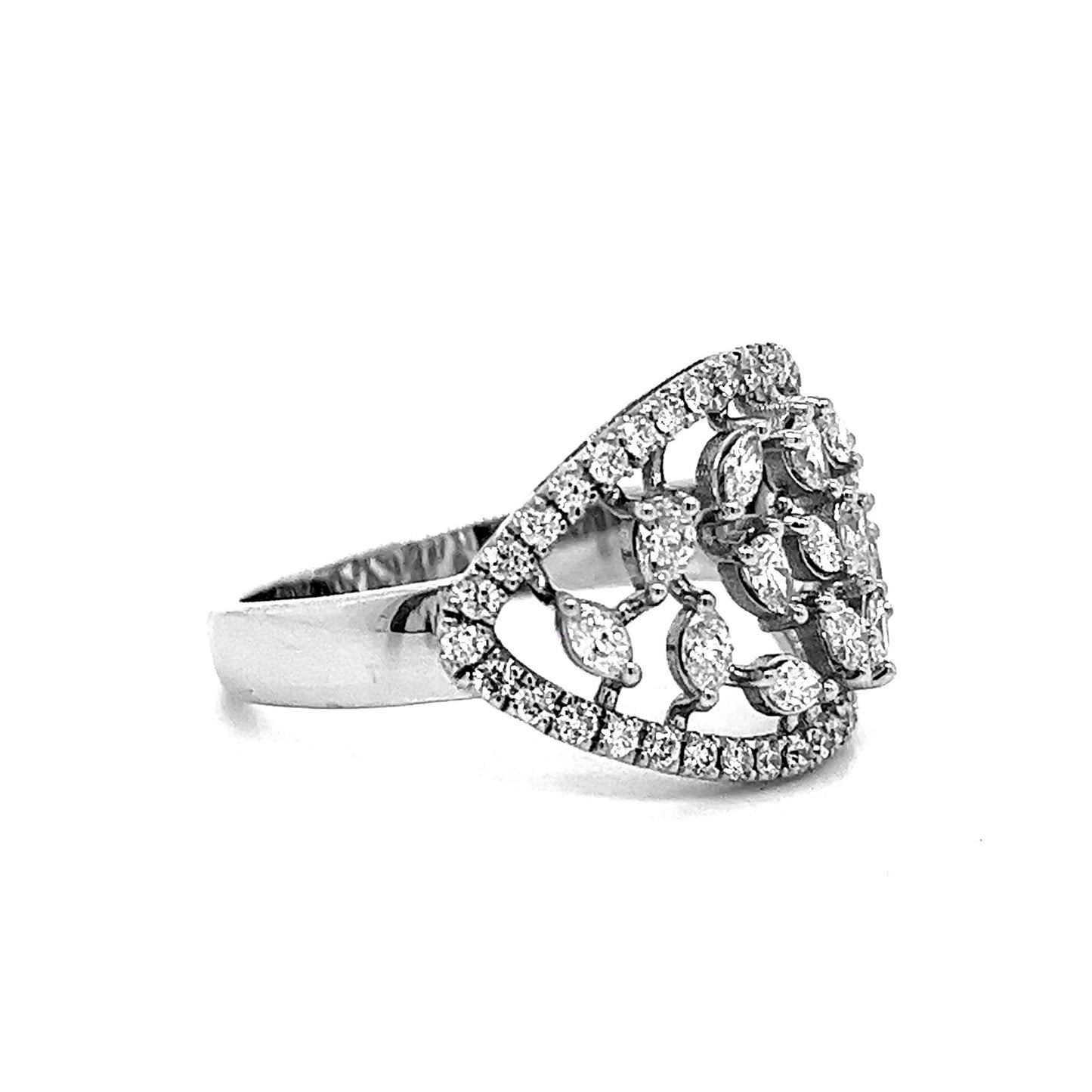 14k White Gold 3/4ct TDW White Diamond Oval Diamond Ring