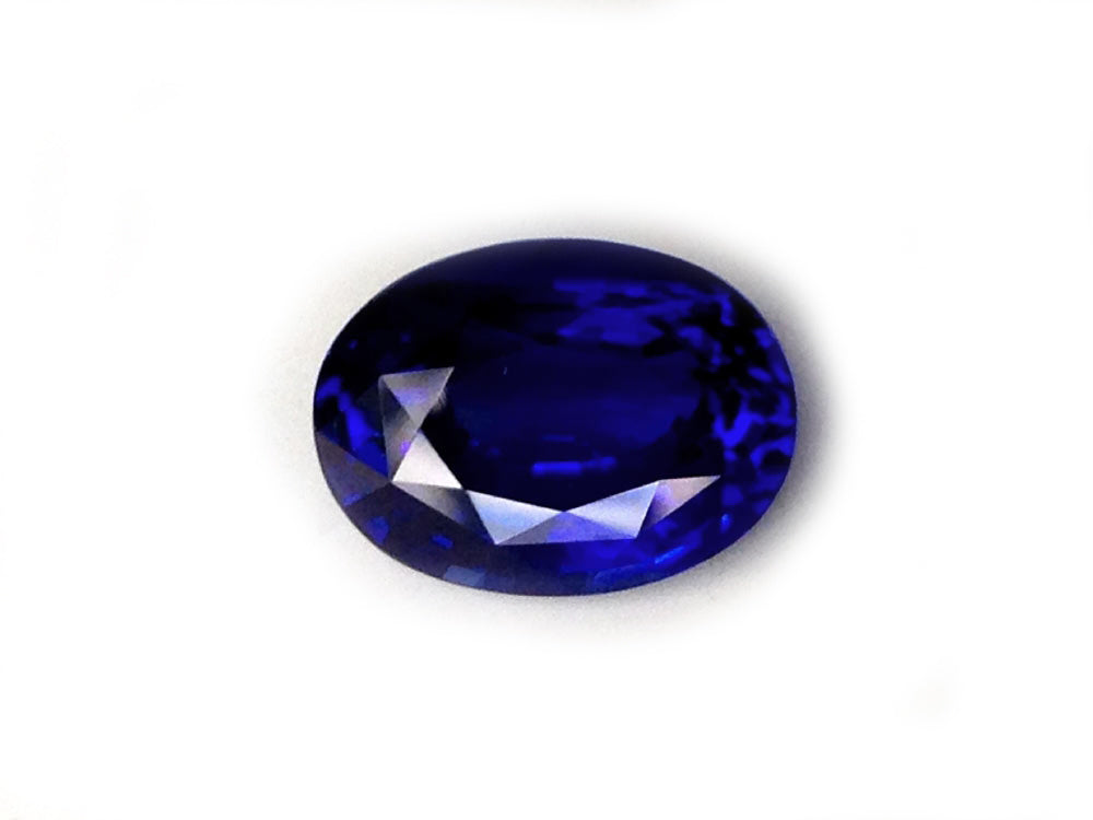 Natural Extremely Rare Unheated Royal Vivid Blue Sapphire Oval-shape 7.45 carats with GRS Report