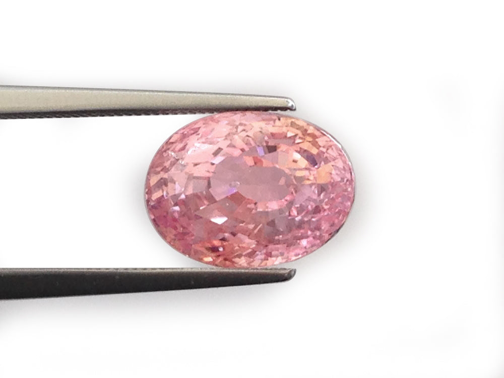 Natural Oval-shape 6.62 carat Orange-Pink Padparadscha Sapphire - GRS Certified