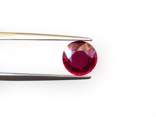 Natural Round-shape 2.59 carat Red Ruby - GIA Certified