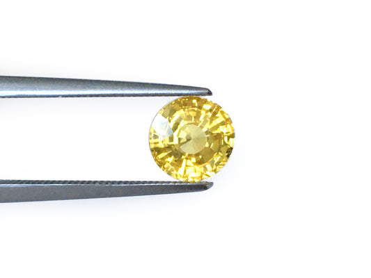 Natural Round-shape 2.02 carat Yellow Sapphire - GIA Certified