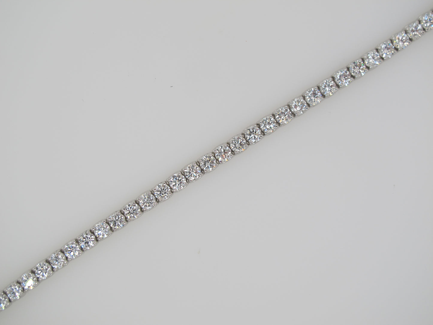 14k White Gold 12ct Lab-created White Diamond 7-inch Tennis Bracelet