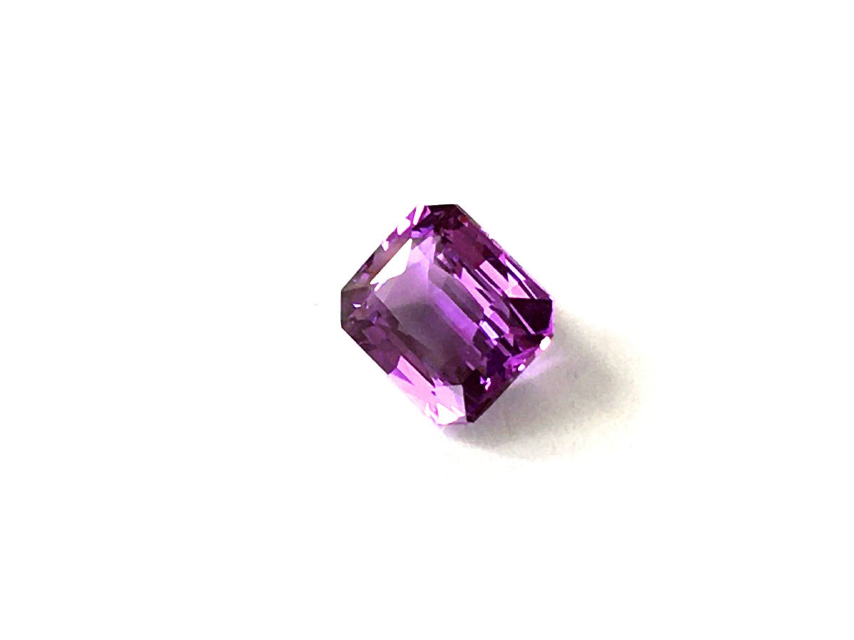 Natural Octagonal-shape 3.28 carat Purple Sapphire - GIA Certified