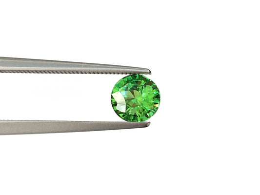 Natural Round-shape 1.08 carat Green Tsavorite