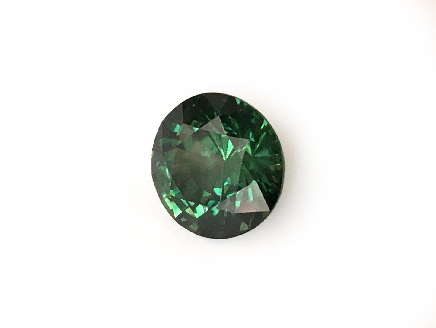 Natural Round-shape 7.34 carat Green-Blue Teal Green-Blue Sapphire - GIA Certified