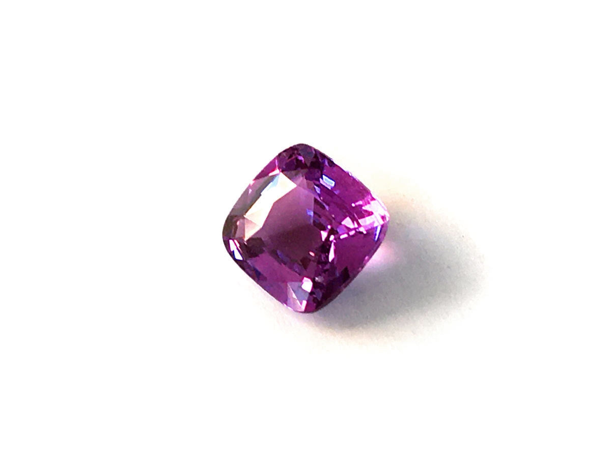 Natural Cushion-shape 3.12 carat Pinkish Purple Sapphire - GIA Certified