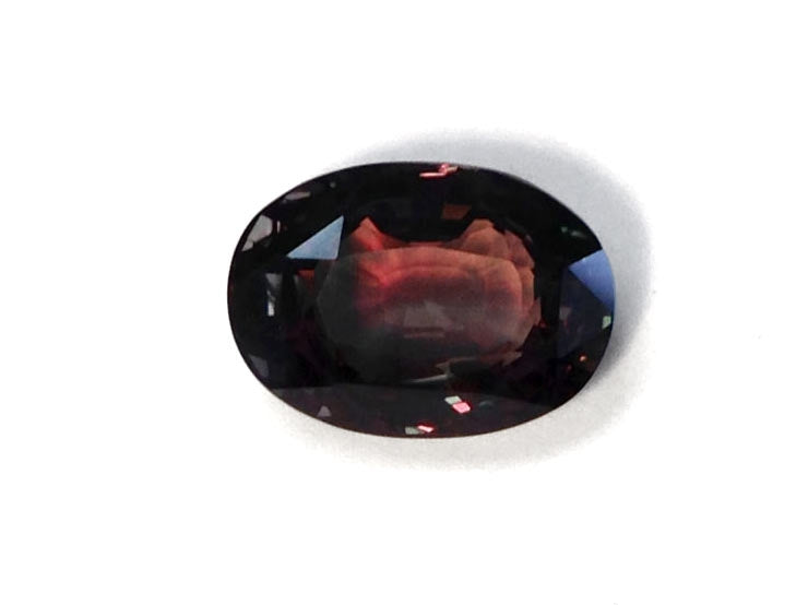 Natural Oval-shape 8.73 carat Color change Alexandrite - GIA Certified