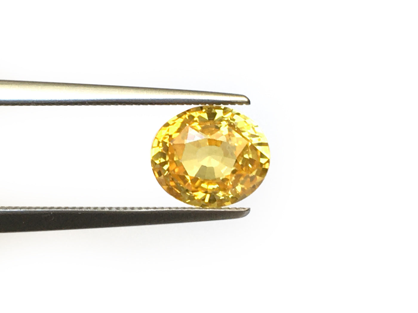 Natural Oval-shape 2.62 carat Yellow Sapphire - GIA Certified